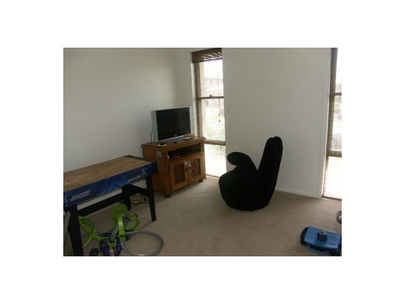 15 Hollywood Avenue, Bellmere QLD 4510