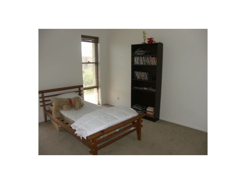 15 Hollywood Avenue, Bellmere QLD 4510