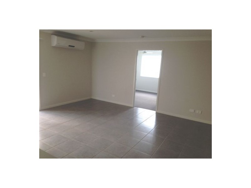 1/59 Reibelt Dr, Caboolture QLD 4510