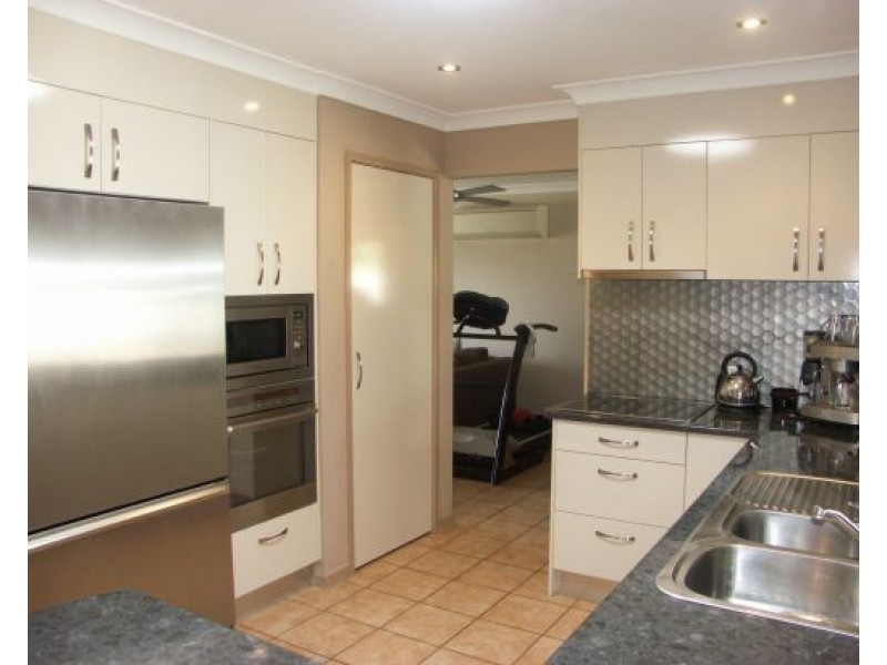 3 Mango Crescent, Narangba QLD 4504