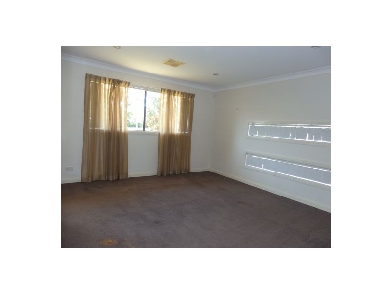 7 Morrow Street, Caboolture QLD 4510