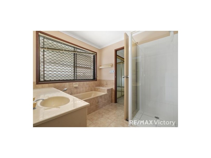 20 Fortune Esplanade, Caboolture South QLD 4510