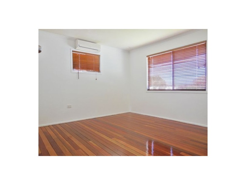 18 Glendale St, Caboolture QLD 4510