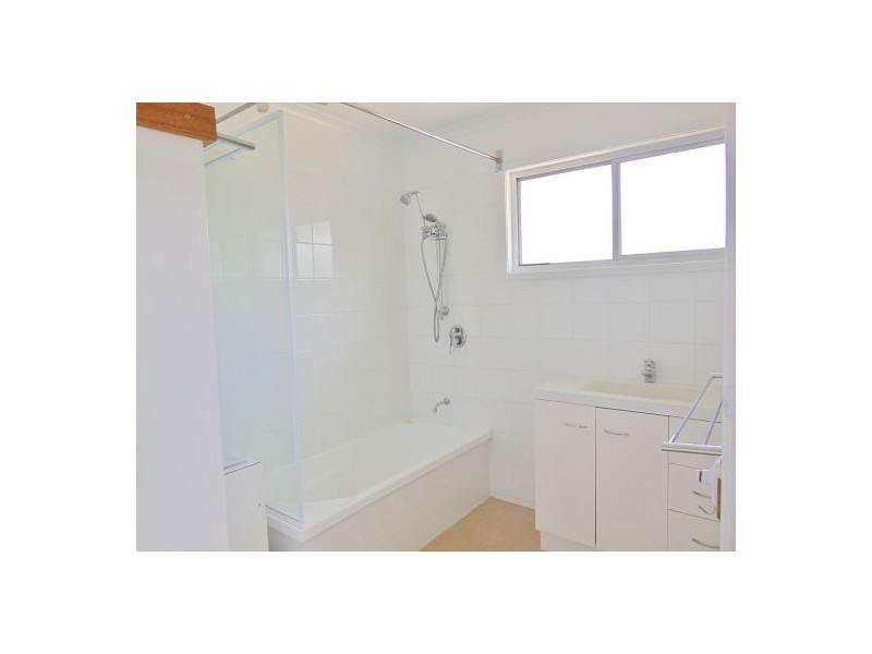 18 Glendale St, Caboolture QLD 4510