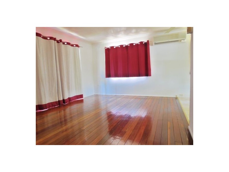 18 Glendale St, Caboolture QLD 4510