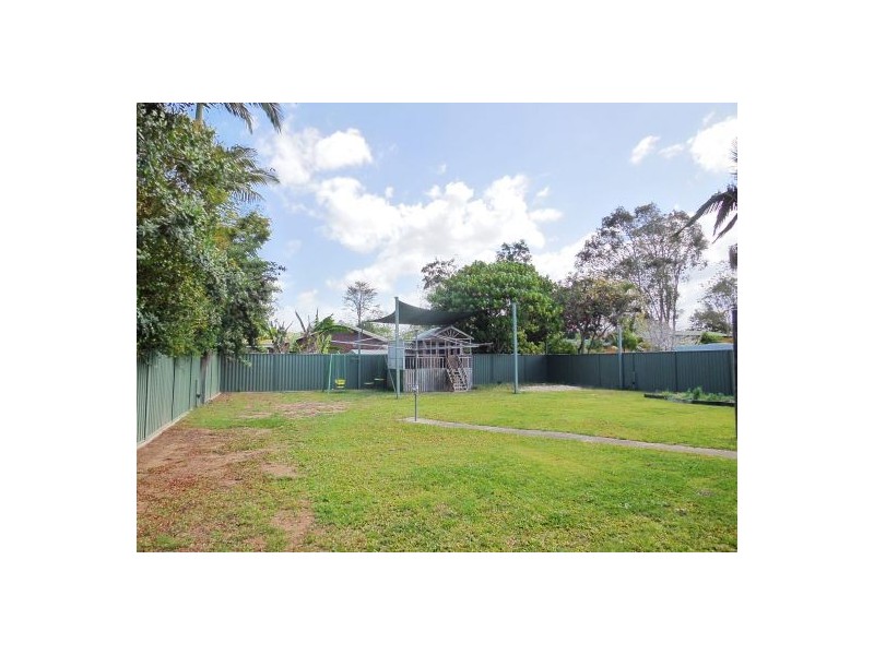 18 Glendale St, Caboolture QLD 4510