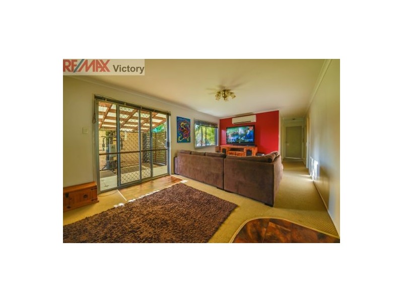 18 Avondale St, Morayfield QLD 4506