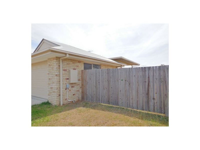 22 Leggett St, Morayfield QLD 4506