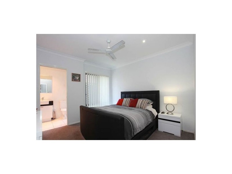 13 Vanillalily Close, Banksia Beach QLD 4507
