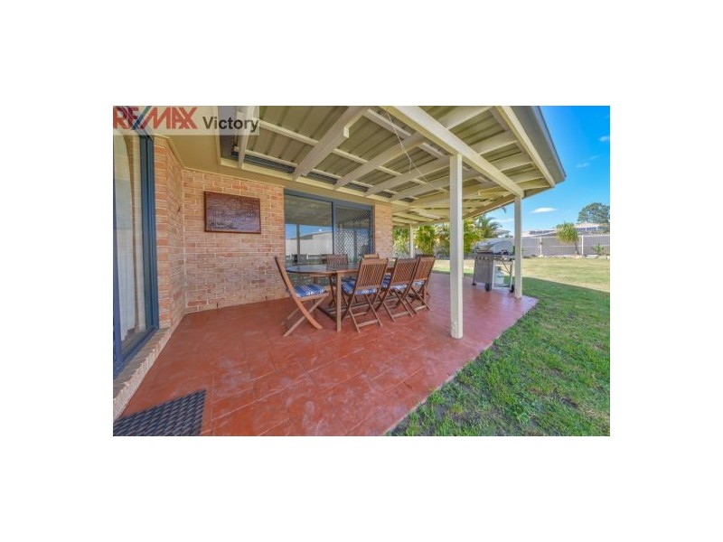 11 Curtin Cr, Morayfield QLD 4506