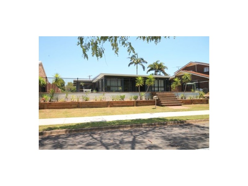 62 Norfolk Esplanade, Caboolture South QLD 4510