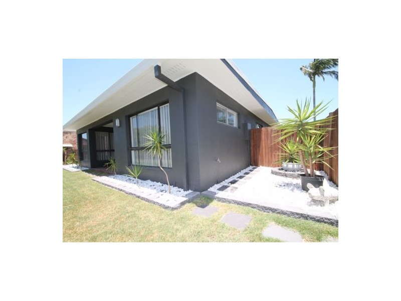 62 Norfolk Esplanade, Caboolture South QLD 4510