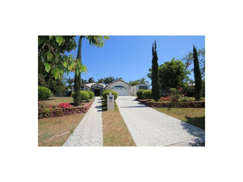 37 Jamor Court, Elimbah QLD 4516