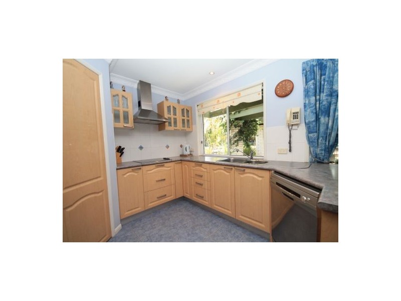 37 Jamor Court, Elimbah QLD 4516