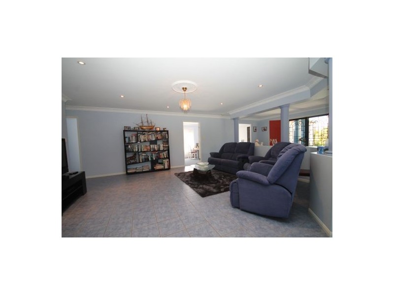 37 Jamor Court, Elimbah QLD 4516