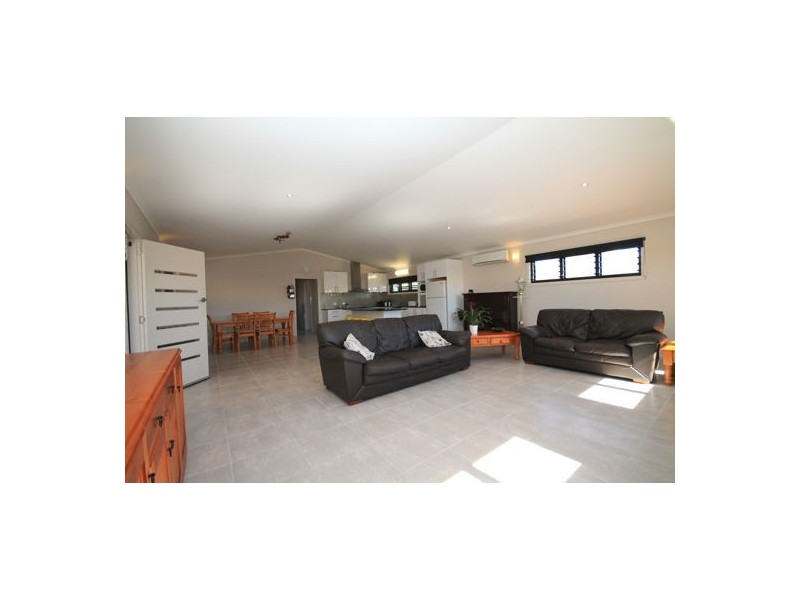 41 Avondale Street, Morayfield QLD 4506