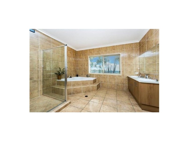 146 Moorina Road, Moorina QLD 4506