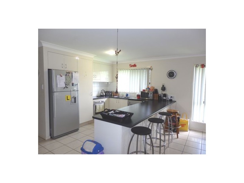 18 Middle Barten Court, Bray Park QLD 4500