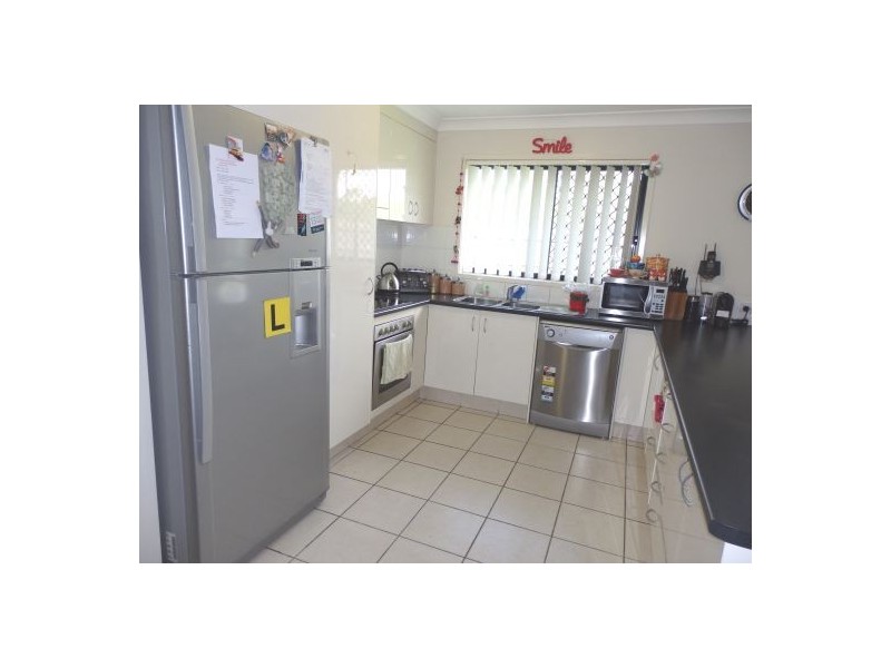 18 Middle Barten Court, Bray Park QLD 4500