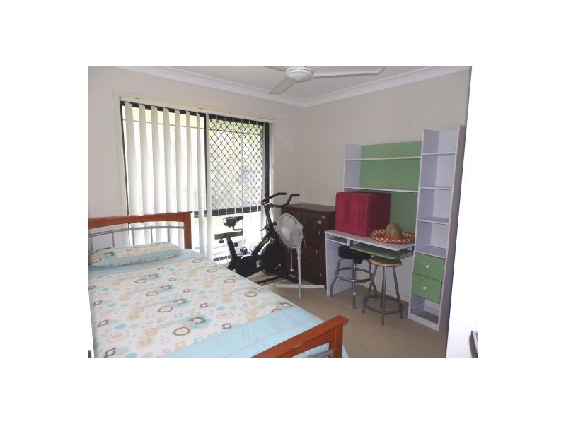 18 Middle Barten Court, Bray Park QLD 4500