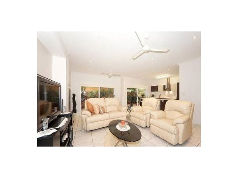 Unit 2, 12-16 Kangaroo Avenue, Bribie Island QLD 4507
