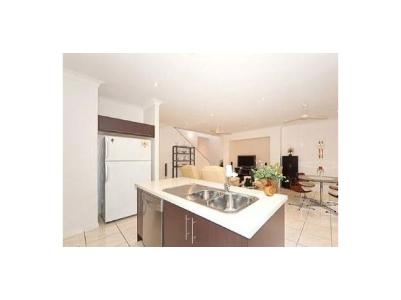 Unit 2, 12-16 Kangaroo Avenue, Bribie Island QLD 4507