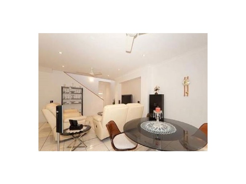 Unit 2, 12-16 Kangaroo Avenue, Bribie Island QLD 4507