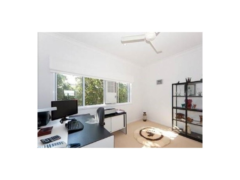 Unit 2, 12-16 Kangaroo Avenue, Bribie Island QLD 4507