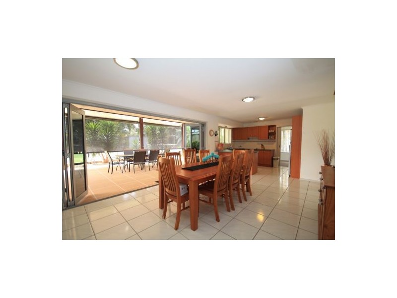 18 Sedgman St, Morayfield QLD 4506