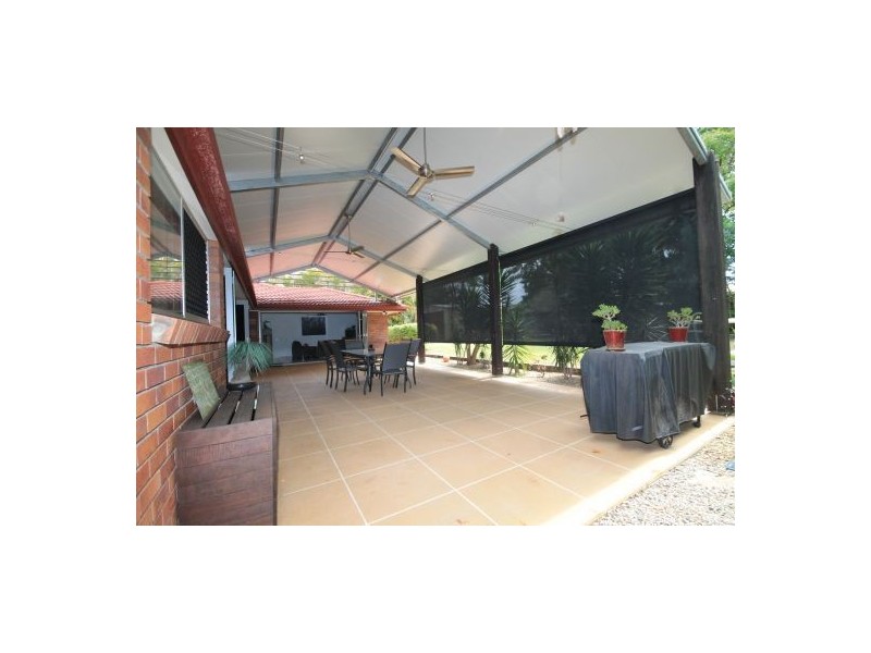 18 Sedgman St, Morayfield QLD 4506