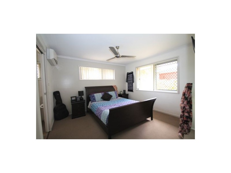 18 Sedgman St, Morayfield QLD 4506