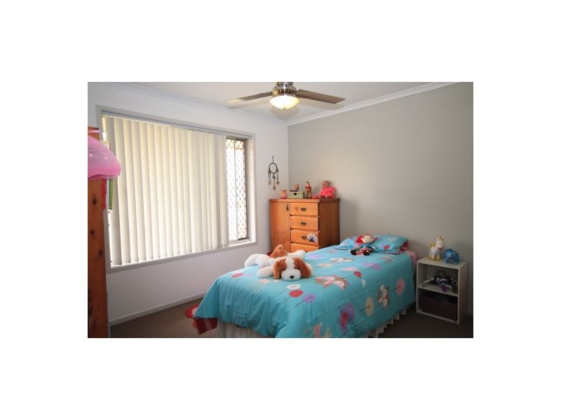 18 Sedgman St, Morayfield QLD 4506