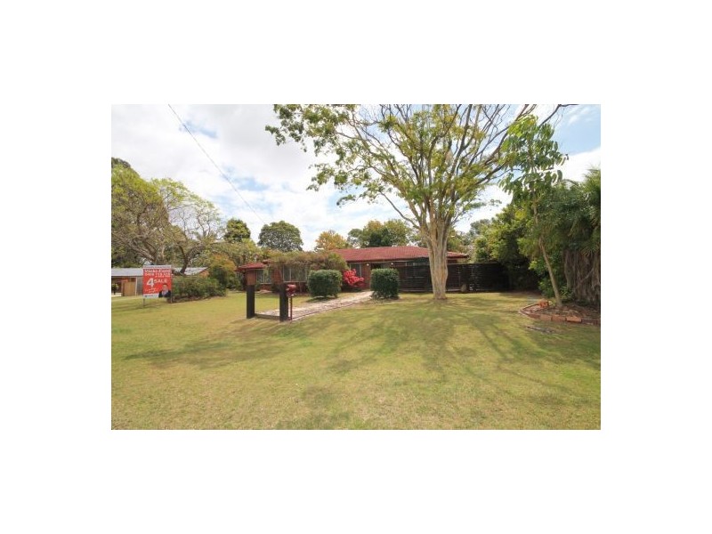 18 Sedgman St, Morayfield QLD 4506