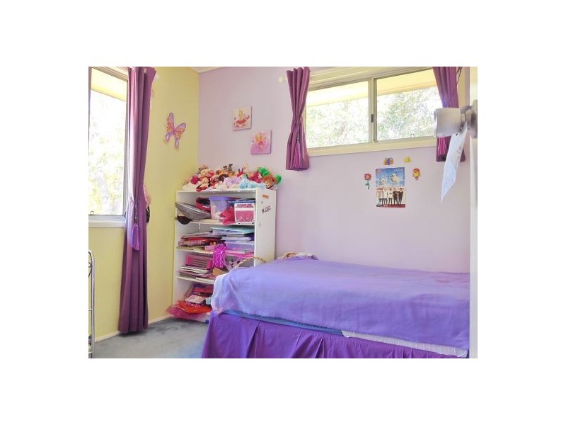 20 Kirkcaldy Street, Morayfield QLD 4506