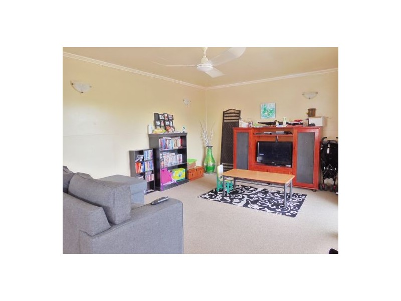 9 Churchill St, Caboolture QLD 4510