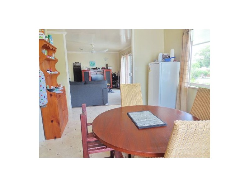 9 Churchill St, Caboolture QLD 4510