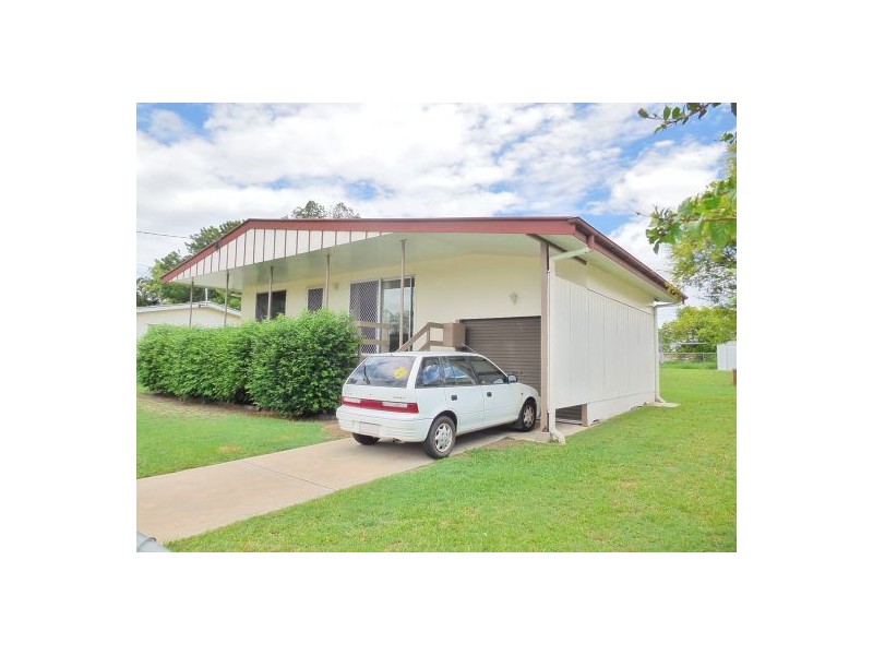 9 Churchill St, Caboolture QLD 4510
