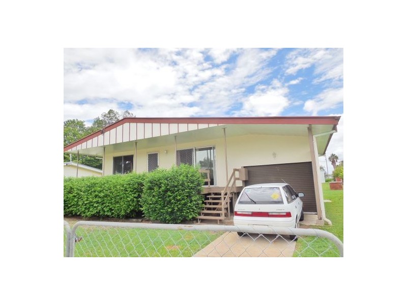 9 Churchill St, Caboolture QLD 4510