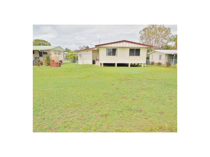 9 Churchill St, Caboolture QLD 4510