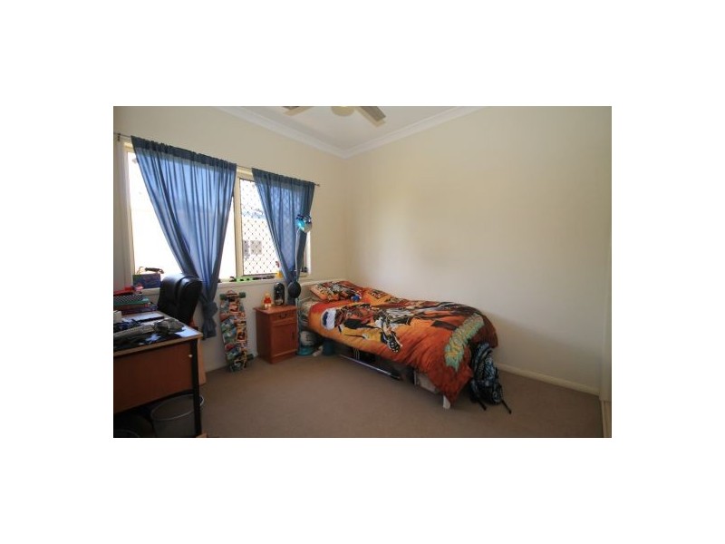 11-15 The Crest, Elimbah QLD 4516