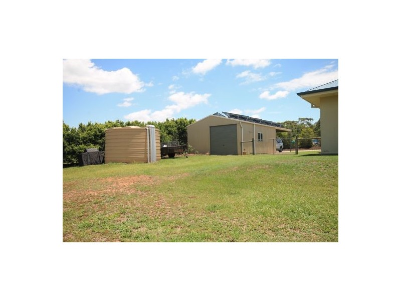 11-15 The Crest, Elimbah QLD 4516