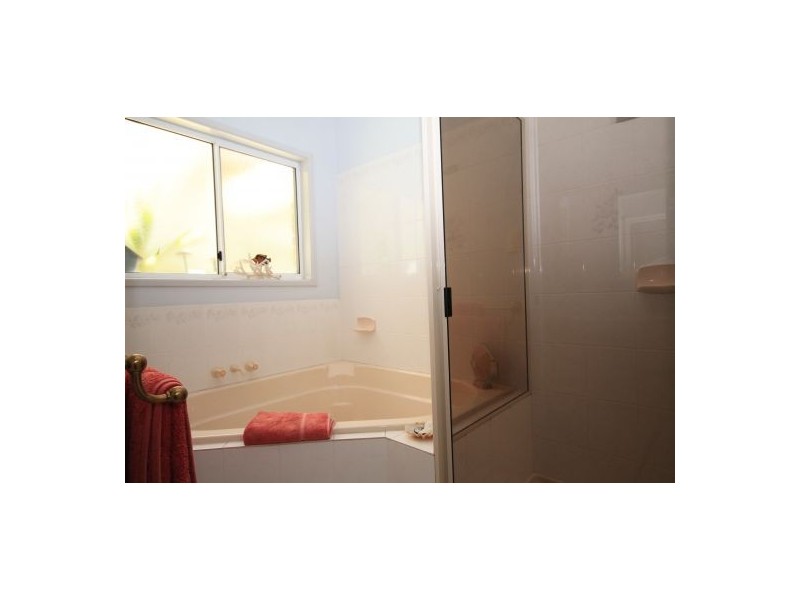 97 Hall Road, Elimbah QLD 4516