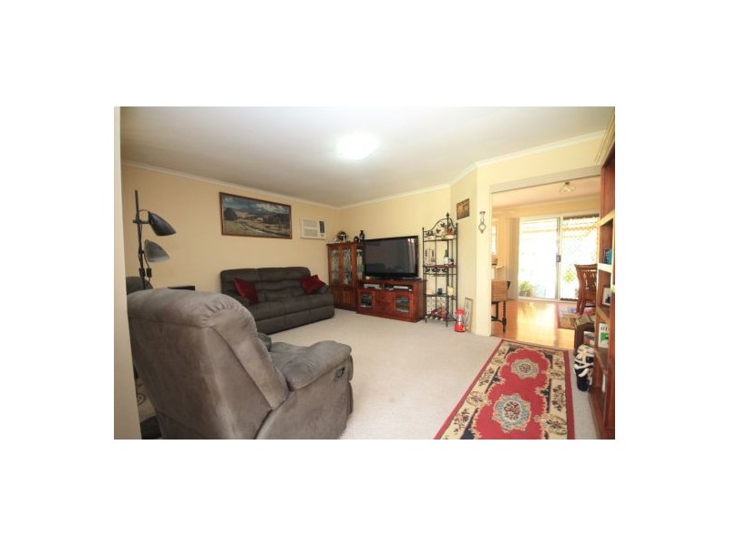 9 LAVER ST, Morayfield QLD 4506