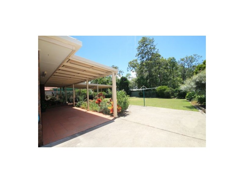 9 LAVER ST, Morayfield QLD 4506