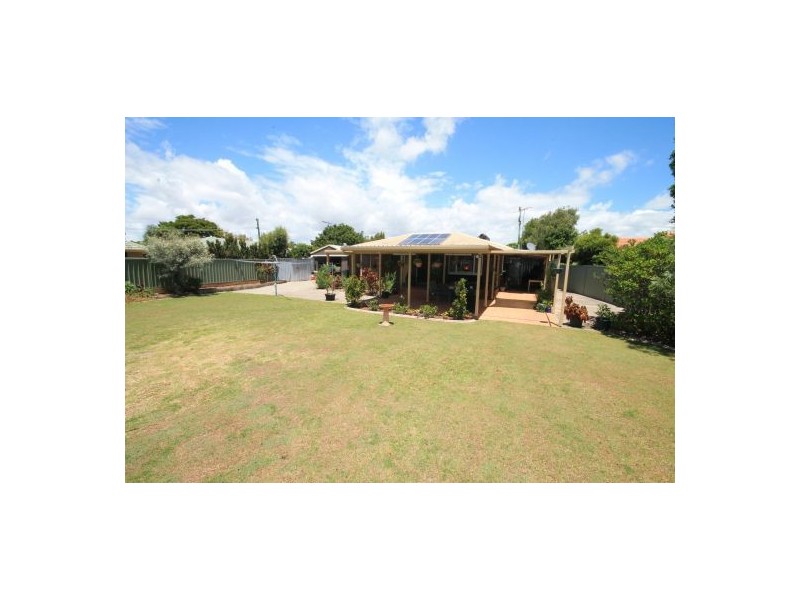 9 LAVER ST, Morayfield QLD 4506