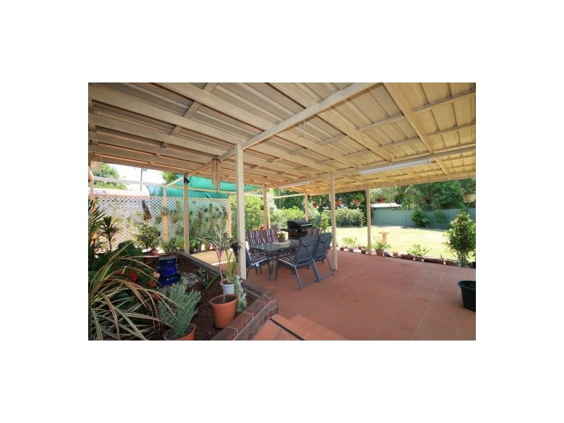 9 LAVER ST, Morayfield QLD 4506