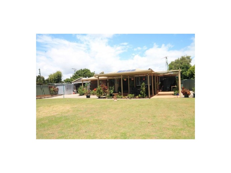 9 LAVER ST, Morayfield QLD 4506