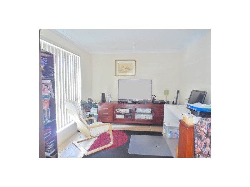 5 Denson St, Morayfield QLD 4506