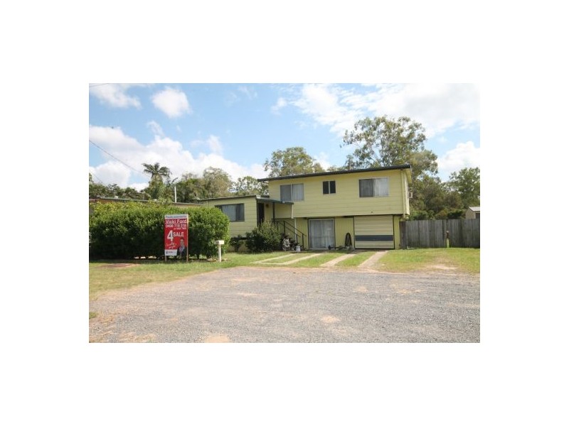 80 Beachmere Road, Caboolture QLD 4510