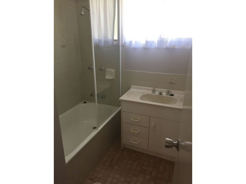 9 Dundee Drive, Morayfield QLD 4506